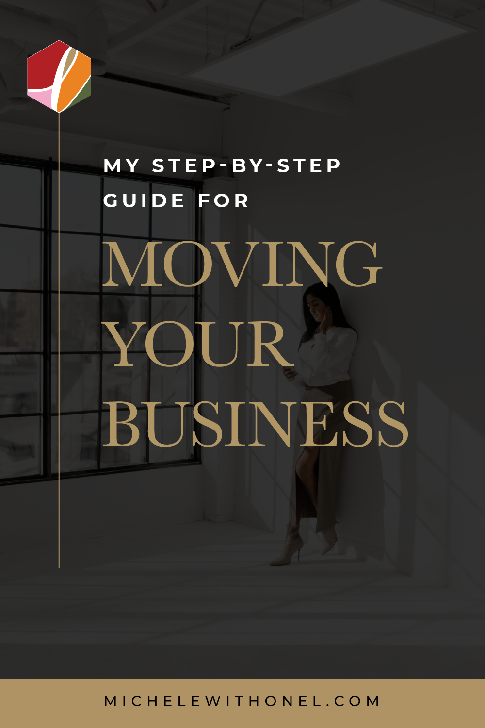 Are you relocating a business (or planning on it and need to know how)? This post is for you! Learn what it takes to move your biz to a new state in my step-by-step guide—including business relocation advice and tips on how to relocate and reopen a business. #relocating #business #branding #moving